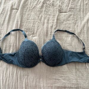 Victoria secret Elegant Lace Women's Bra in Teal